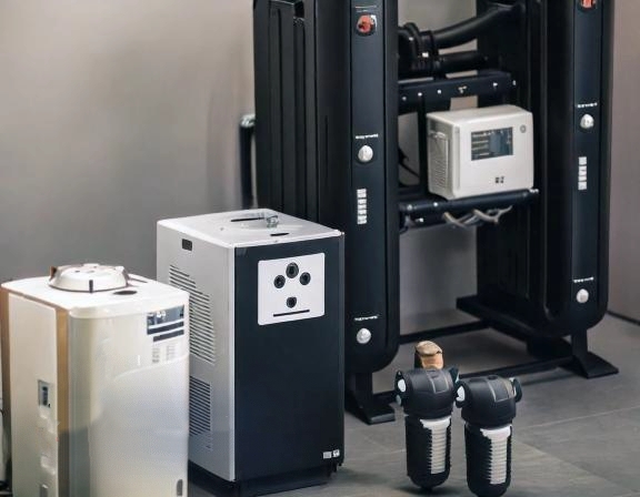 Детальніше про статтю Як підібрати осушувач для повітряного компресора?